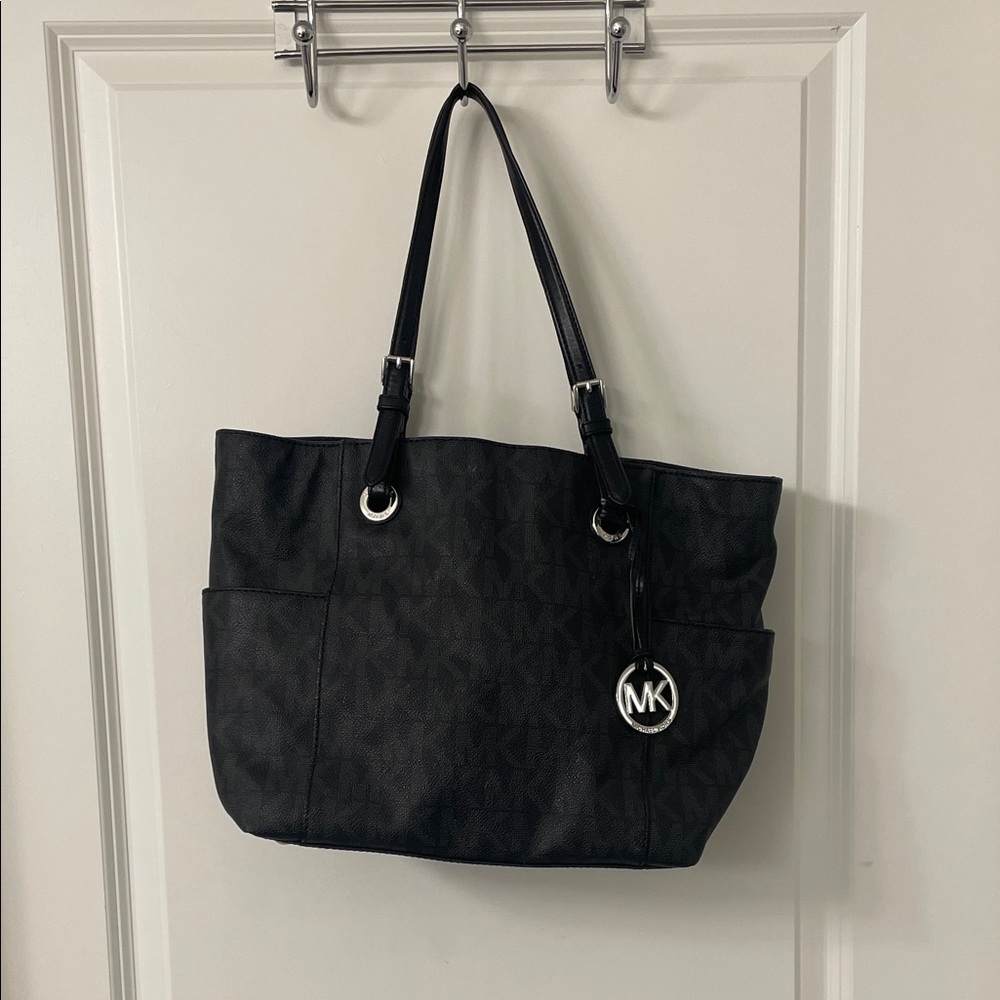 Michael Kors Black Signature Tote